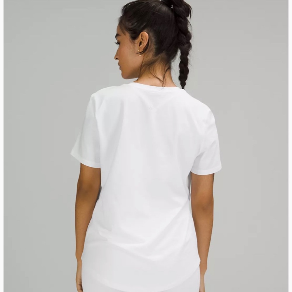 Lululemon Love Crew tee